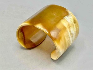 Attractive Buffalo Horn Cuff <b>Bracelet</b> Natural Horn Fashion Accessory For Modern Ladies Elegant Appearance - Product Image 4
