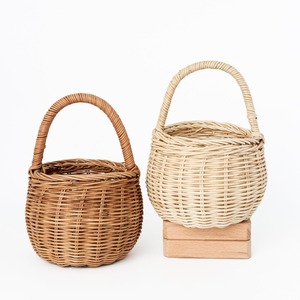 Wicker gift <b>baskets</b> newest design hand-crafted rattan storage <b>basket</b> flower <b>displaying</b> container - Product Image 4