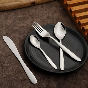 Juego de cubiertos/cubiertos de acero inoxidable Chanta brillante Grado 202/304 Cuchara brillante Tenedor y cuchillo Cuchara para bebé-Hecho en India - Product Image 1