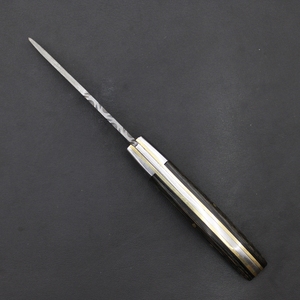 Couteaux pliants conçus avec style, dotés d'une pointe texturée pour les tâches et la découpe de matériaux résistants lors des travaux en extérieur - Product Image 2