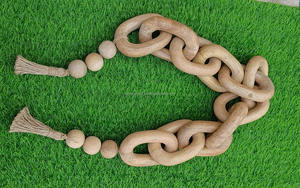 Guirlande décorative en bois, chaîne et perles, sculptée à la main, décoration moderne de style ferme pour table et décoration de la maison - Product Image 5