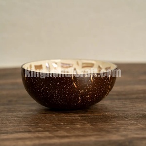 Cuencos de Coco Hechos a Mano al por Mayor, Vajilla Ecológica Reutilizable para Compradores Mayoristas, Minoristas y Vida Sostenible - Product Image 4