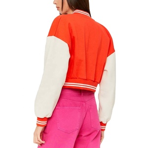 Chaqueta Varsity de Moda para Mujer, Estilo Invernal, Corta, de Lana, Transpirable, con Cuello en V, Decoración con Letras Bordadas, Chaqueta de Béisbol Lisa - Product Image 2