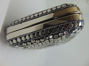 Sacs de soirée pour femmes, sacs à bandoulière, sacs à main, pochettes de soirée, pochettes de créateur, fabricant d'Inde - Product Image 2