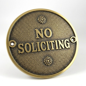 ป้ายโลโก้โลหะแบบนูนสั่งทำจำนวนมาก ป้ายห้ามเข้าบ้านสำหรับติดประตูบ้าน - Product Image 2