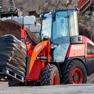 Chargeuse sur pneus Kubota – Qualité supérieure, excellent état de fonctionnement, machine fiable – Achetez maintenant, livraison rapide, usage intensif - Product Image 5