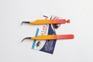 Professional Anti Magnetic Eyelash Tweezers Precision <b>Smooth</b> Tip Durable Design - Product Image 3