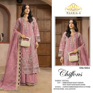 Traje pakistaní de diseñador en chifón con bordado de lentejuelas y trabajo Khatli para fiestas y temporada festiva, exportación a granel a India. - Product Image 4