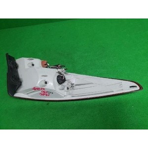 Feu arrière droit extérieur d'occasion OEM pour Tucson 2009-2015 924022S000 - Product Image 4