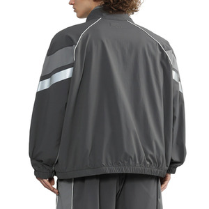 เสื้อแจ็คเก็ตแทร็คสตรีทแวร์ Y2K แบบยูนิเซ็กซ์สั่งทำขายส่ง คอสูง ซิปแบบแผง ป้องกันลม พร้อมแถบสะท้อนแสงที่แขนเสื้อ - Product Image 4
