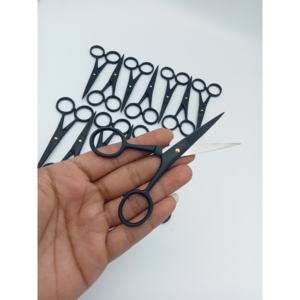 กรรไกรตัดเล็บสแตนเลสคุณภาพสูงจากผู้ผลิตมืออาชีพ ใบมีดคมกริบ อุปกรณ์เสริมสวยสำหรับร้านเสริมสวย ขายส่ง - Product Image 1