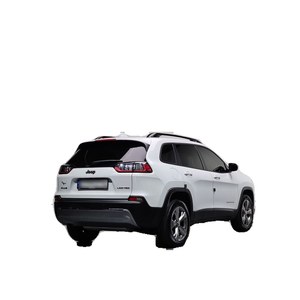 Jeep Cherokee 2.4 Limited AWD 2022 con Asientos de Cuero, Caja de Cambios Automática y Cámara Trasera, 23,658 km, Volante a la Izquierda - Product Image 1