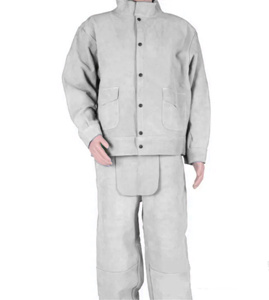 Combinaison de sécurité industrielle en cuir de vachette fendu, soudée, coupe régulière, protection de niveau D, résistance à la chaleur 500-1000°C, pour atelier et protection incendie - Product Image 6
