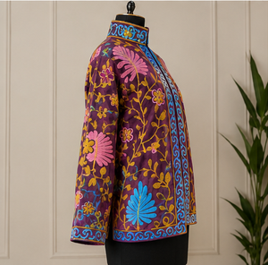 Veste courte bohème multi-designers, broderie florale botanique, artisanat expert fait main, style Jaipuri, vente en gros, export, vêtements pour femmes - Product Image 3