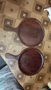 Batte à pizza en bois d'acacia batte à pizza ronde en bois avec poignée de 12 pouces de diamètre avec poignée de 5 pouces meilleure qualité SANYA HANDICRAFT - Product Image 4