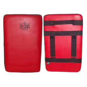 Équipement d'entraînement de boxe MMA personnalisé de haute qualité, pads thaïlandais en cuir pour le kickboxing – Produit du Pakistan - Product Image 1