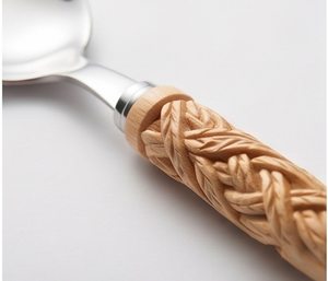 Ensemble de couverts en acier inoxydable avec manche en bois de style nordique, lavable au lave-vaisselle, couverts de qualité supérieure pour la vaisselle de mariage et les restaurants - Product Image 2