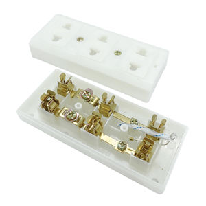 Appareils électriques prise incassable OMINSU 3 prise à deux broches avec lumière active 220-250V - Product Image 4