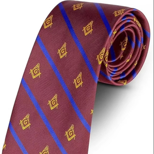 Corbata de seda tejida a mano para masónicos de la francmasonería, con escuadra y compás, color granate/azul. - Product Image 1