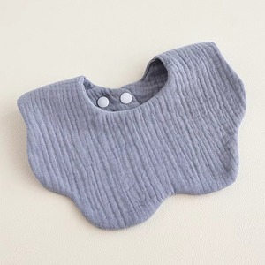 Bavoirs en coton unis et imprimés avec fermeture à bouton-pression, service OEM disponible - Product Image 1