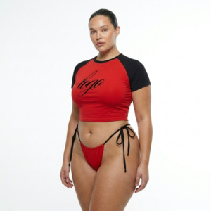 Ensemble de bikini rouge grande taille pour femme, haut court avec logo imprimé et bas string, maillot de bain écologique en spandex et polyester - Product Image 2