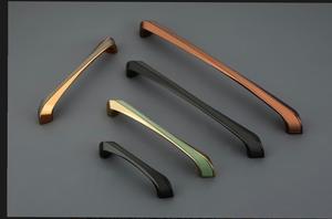 Poignées de meubles élégantes en alliage de zinc bicolore, bronze antique et vert sauge, moletées, pour armoires, tiroirs et placards de cuisine rétro - Product Image 2