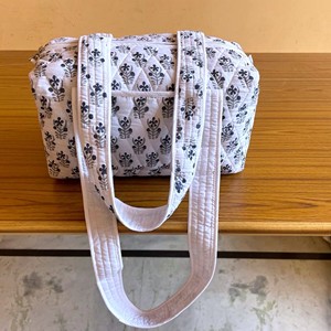 Cotton Quilted Duffle <b>Bag</b> Floral Print Zipper Closure Portable <b>Travel</b> <b>Weekender</b> Shoulder <b>Bag</b> - Product Image 2
