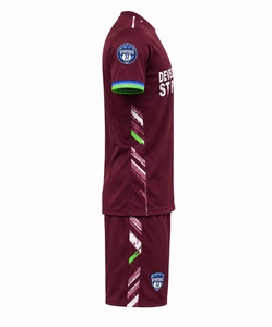 Ensemble d'uniformes de football marron respirant à séchage rapide, maillot de football à manches courtes, vêtements de sport d'entraînement pour hommes, kit de club personnalisé avec logo - Product Image 4