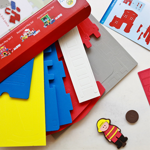 Ensemble de jeu de luxe pour caserne de pompiers à 2 étages - Puzzle 3D en mousse EVA souple avec camion de pompiers et accessoires de pompier, jouet éducatif STEM - Product Image 4