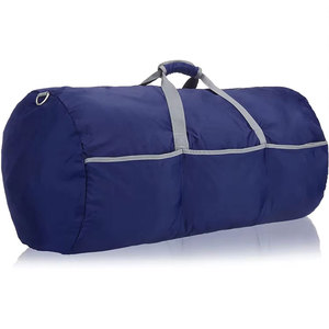 Bolsa de lona diseñada para viajes prolongados y estilos de vida activos, que ofrece almacenamiento organizado y un soporte de transporte cómodo. - Product Image 1