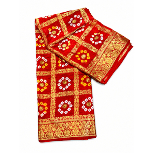 Sari de Seda Artística Rajasthani de Diseño, Sari Bandhani Hecho a Mano con Estampado Bandhani, con Pallu y Borde Elegantes - Product Image 1