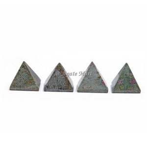 Pirámide de Cristales de Ágata Negra a Precio de Mayoreo, Pirámide de Piedra Energética Potente para Sanación Reiki, Pirámide de Cristal para Meditación - Product Image 4