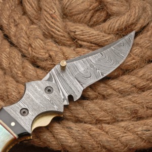 Damascus Steel Folding Pocket <b>Knife</b> - 7" Handmade Gift <b>Knife</b> with Horn & <b>Bone</b> <b>Handle</b> - Camping Pocket <b>Knife</b> - Product Image 5