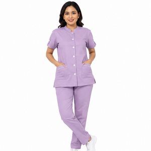 Tenue d'hôpital professionnelle personnalisée pour médecins et infirmières – Ensemble confortable haut et pantalon pour le travail médical - Product Image 5