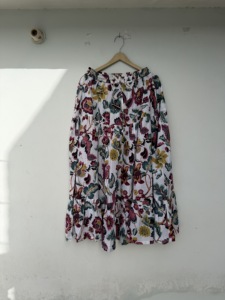 Women's Floral Print A-Line <b>Skirt</b> Floral Print <b>Elastic</b> <b>Waist</b> Mid-Calf Length Casual Summer Cotton <b>Skirt</b> - Product Image 2