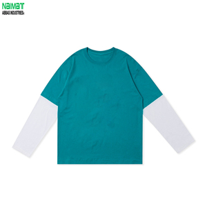 Camiseta de hombre de manga corta de doble capa de punto tipo gofre de 220 gramos, estilo Y2K, con lavado ácido y efecto desgastado, puños descoloridos, 100% algodón, ecológica. - Product Image 2