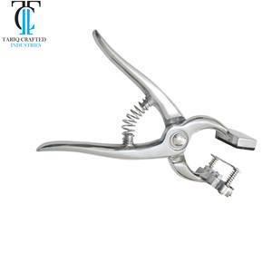 Pince à tatouer vétérinaire, outil de marquage et d'identification du bétail, TARIQ CRAFTED INDUSTRIES - Product Image 3