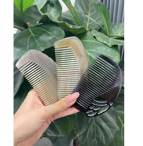 Peigne en corne de buffle naturelle, fait à la main, antistatique, outil de soin des cheveux - Product Image 1