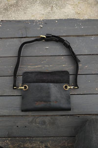 Estuche de Cuero de Lujo para Tijeras de Barbero, Profesional, con Protección y Características Antiolores para Estilistas, Modelo LBSH-0015 - Product Image 3