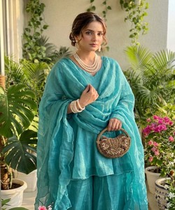 NUEVA COLECCIÓN: Conjunto de Palazzo y Top Liso de Seda Crujiente con Dupatta, Estilo Festivo, Precio al por Mayor, Prenda Étnica, Color Cielo - Product Image 3