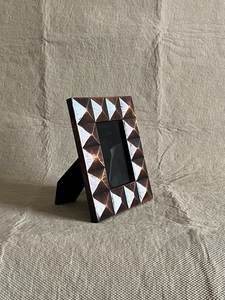Cadre photo en bois massif naturel avec résine époxy artisanale haut de gamme pour la décoration de la maison, du bureau ou de l'hôtel - Product Image 5