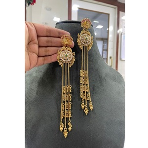 Pendientes de Lujo de Alta Calidad en Latón Chapado en Oro con Moissanita, Diseño de Gota, Colección de Moda para Mujer, Ideal para Bodas, Impresionantes - Product Image 1