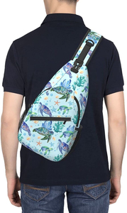 Correa ajustable y cierre de cremallera para uso diario. Atuendo personalizado para un look deportivo profesional y un estilo de moda diario relajado. - Product Image 4
