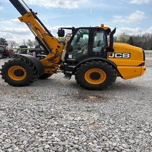 รถตัก JCB TM420s สร้างขึ้นเพื่อรับมือกับสภาพแวดล้อมที่สุดขีด ทนทานต่อการทำงานหนัก พร้อมมอบประสิทธิภาพที่สม่ำเสมอและความสะดวกสบายสำหรับผู้ใช้งาน - Product Image 1