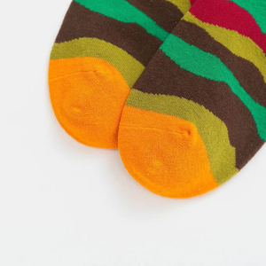 Chaussettes en coton à motifs multicolores, tendance, fonctionnelles, pour un usage quotidien estival, confortables, style tendance, offre ODM - Product Image 4