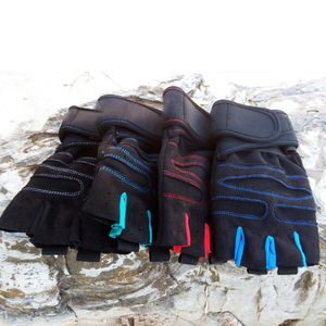 Breathable Half Finger Gym <b>Gloves</b> Men Women Comfortable Fit Training Grip Lightweight Workout Custom Logo Made IN Pakistan - Product Image 4