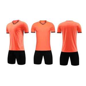 Vêtements de sport d'entraînement, impression de logo personnalisé, uniformes de football, maillot et short de football, ensemble 100% polyester, séchage rapide, respectueux de l'environnement. - Product Image 5