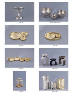 Plateau porte-bougie en métal à 3 compartiments, design luxueux, résistant à la chaleur, support de bougie métallique, décoration d'intérieur - Product Image 2