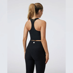 Conjunto de 2 piezas de ropa deportiva de yoga transpirable sin costuras: Top corto tipo racerback hecho a medida y leggings de cintura alta con diseño frontal. - Product Image 6