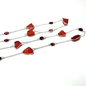 Collier Statement Bohème en Corail Rouge Naturel et Grenat, Perles en Argent Sterling 925, Pierre Brute Faite à la Main, Longue Chaîne, Bijoux Certifiés - Product Image 4
